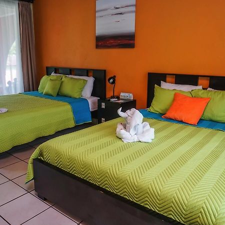 Hotel Las Flores Fortuna La Fortuna Екстериор снимка