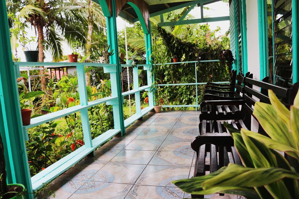 Hotel Las Flores Fortuna La Fortuna Екстериор снимка