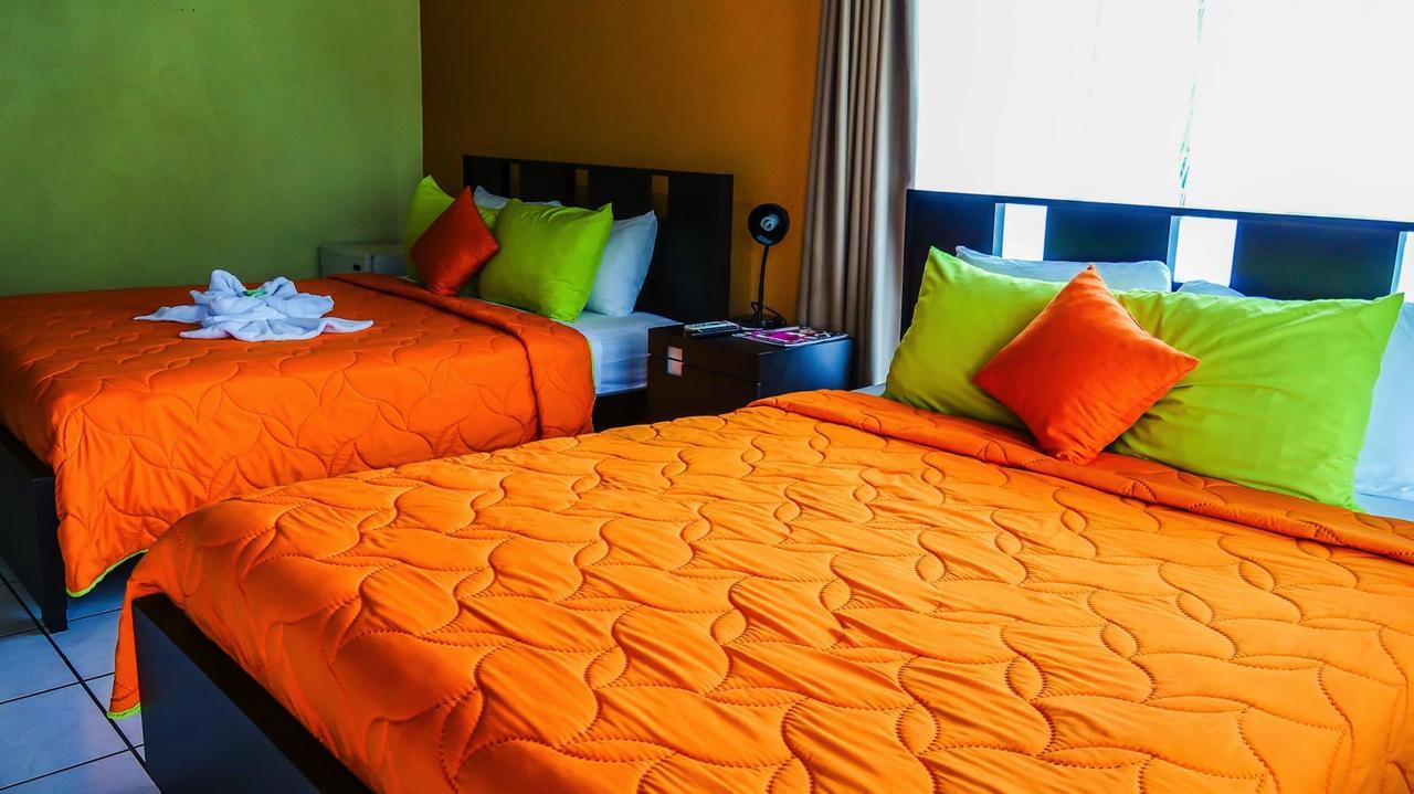 Hotel Las Flores Fortuna La Fortuna Екстериор снимка