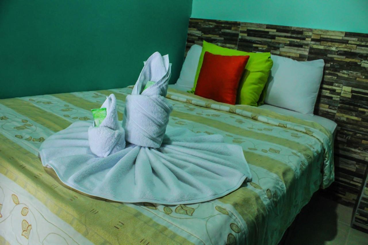 Hotel Las Flores Fortuna La Fortuna Екстериор снимка