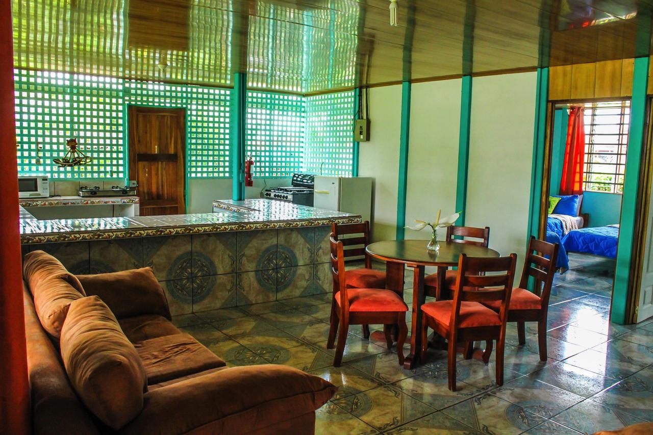 Hotel Las Flores Fortuna La Fortuna Екстериор снимка