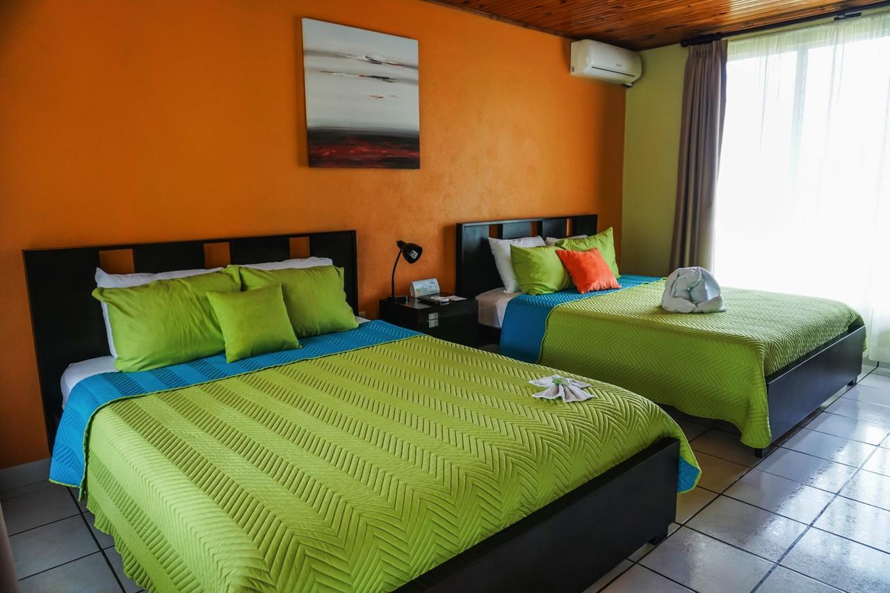 Hotel Las Flores Fortuna La Fortuna Екстериор снимка