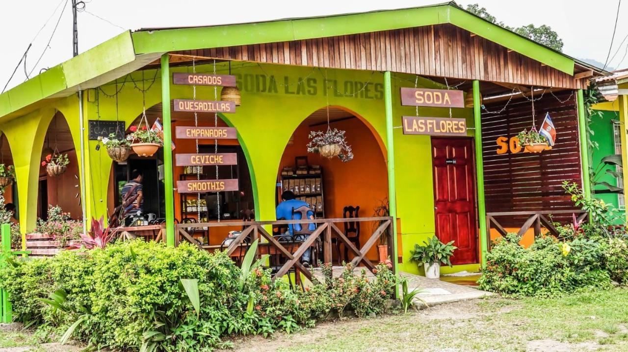 Hotel Las Flores Fortuna La Fortuna Екстериор снимка