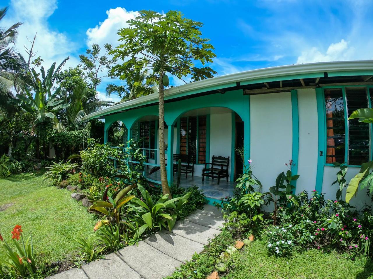 Hotel Las Flores Fortuna La Fortuna Екстериор снимка